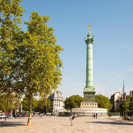 Le Bastille By Sweett מלון